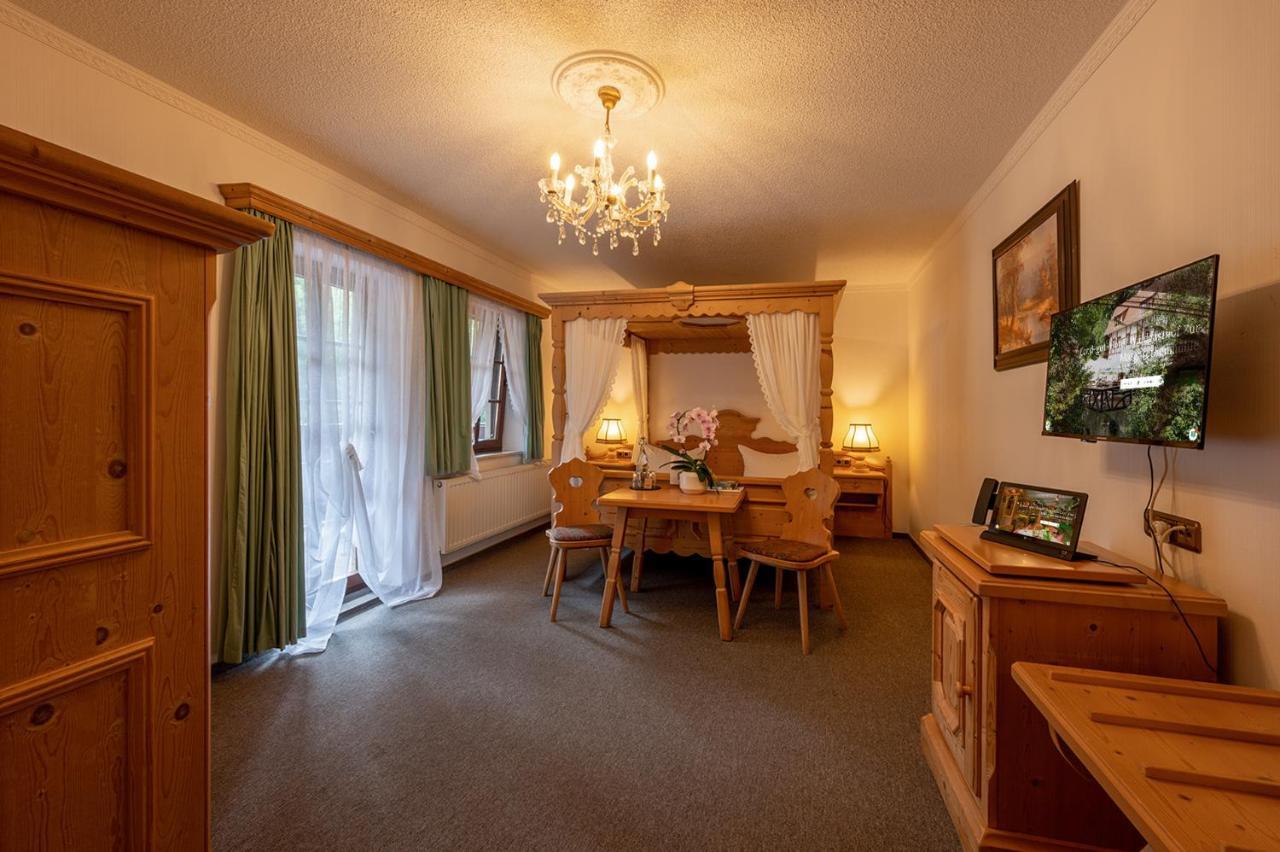 Zur Margarethenmuehle - Landgasthof Und Waldhotel Rosswein المظهر الخارجي الصورة
